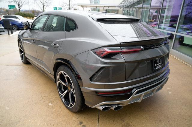 used 2021 Lamborghini Urus car, priced at $219,820