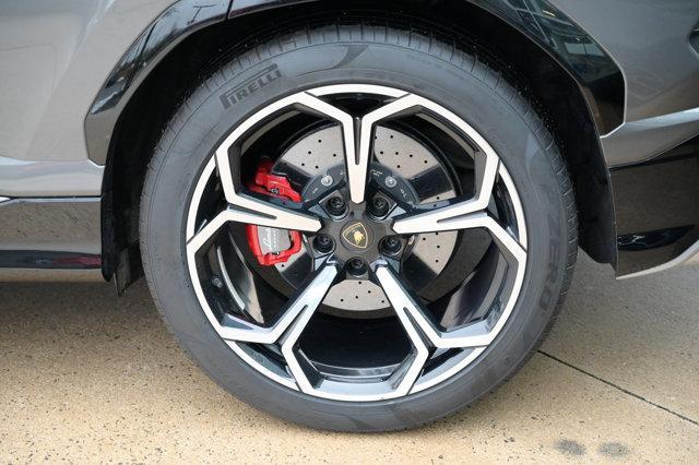 used 2021 Lamborghini Urus car, priced at $219,820