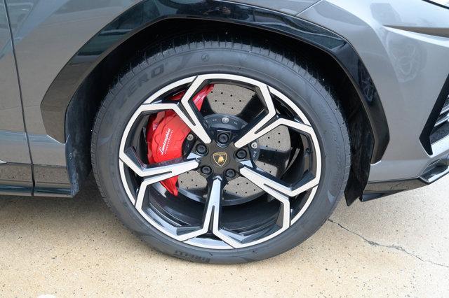 used 2021 Lamborghini Urus car, priced at $219,820
