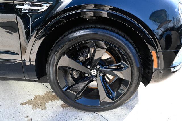 used 2019 Bentley Bentayga car, priced at $76,870