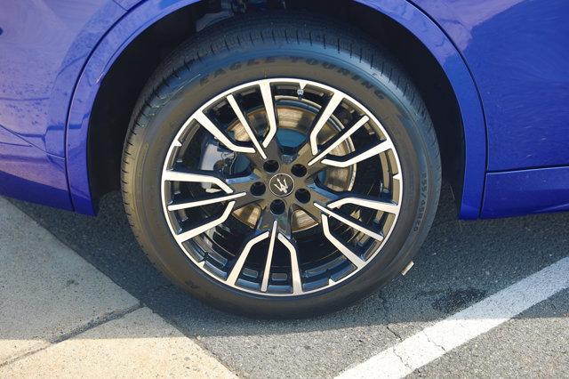 new 2024 Maserati Grecale car, priced at $66,660