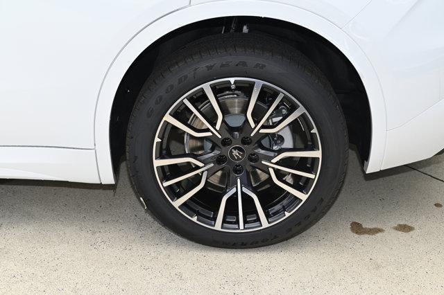 new 2025 Maserati Grecale car, priced at $77,085