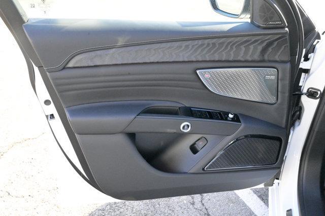 new 2025 Maserati Grecale car, priced at $84,805