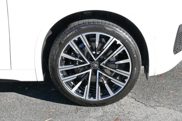 new 2025 Maserati Grecale car, priced at $84,805