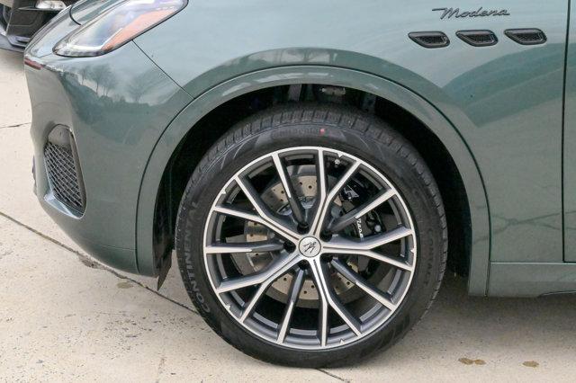 new 2026 Maserati Grecale car, priced at $94,305