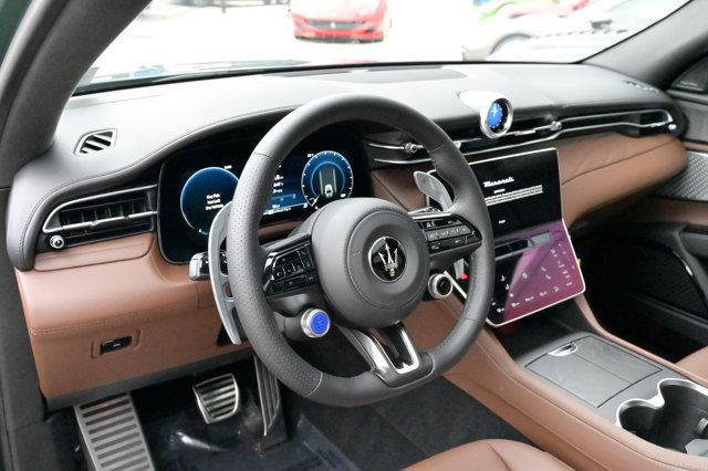 new 2026 Maserati Grecale car, priced at $94,305
