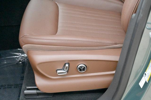 new 2026 Maserati Grecale car, priced at $94,305