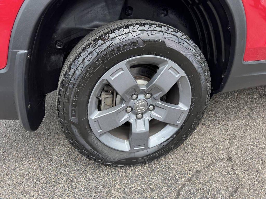 used 2024 Honda Ridgeline car, priced at $36,995