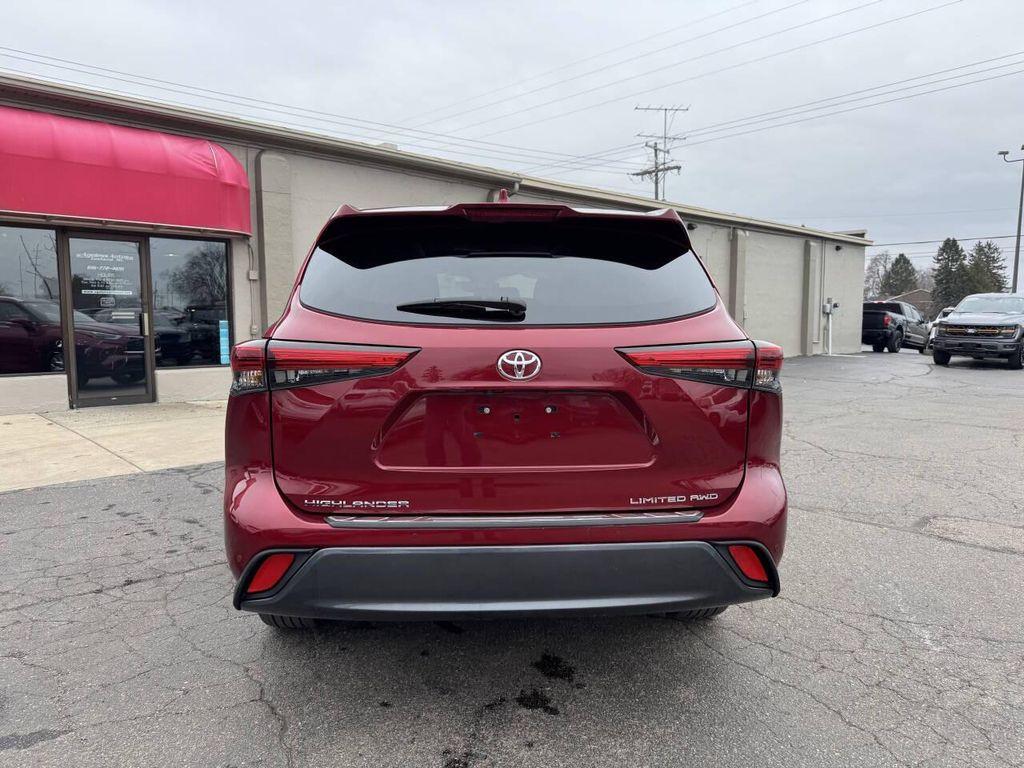 used 2021 Toyota Highlander car, priced at $29,495