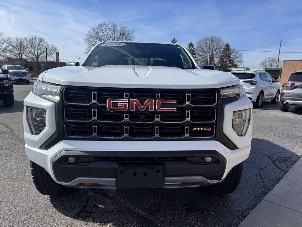 used 2024 GMC Canyon car, priced at $39,995