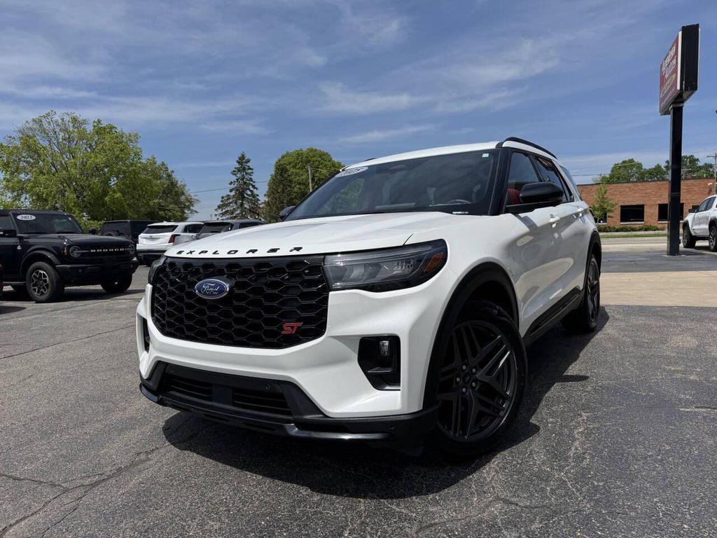 used 2025 Ford Explorer car, priced at $50,995