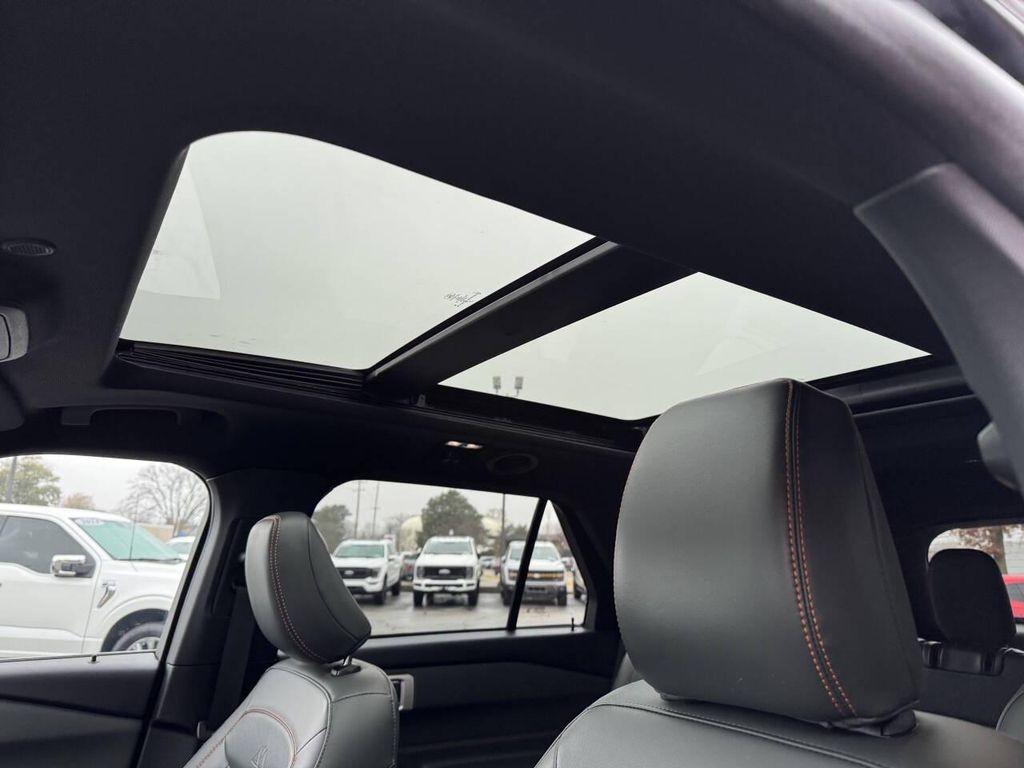 used 2024 Ford Explorer car, priced at $39,995