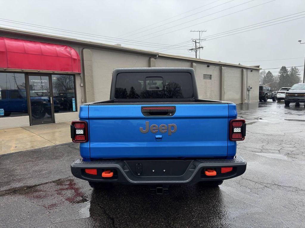 used 2021 Jeep Gladiator car, priced at $32,995