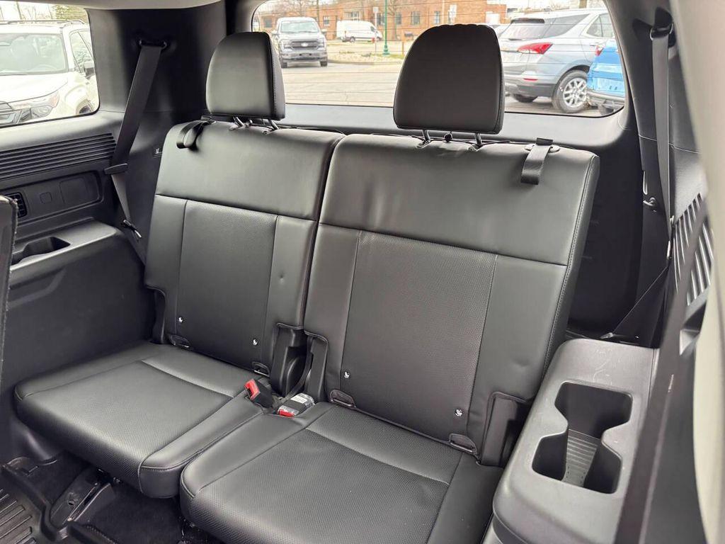 used 2024 Hyundai Santa Fe car, priced at $30,995