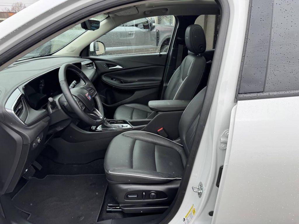 used 2025 Buick Encore GX car, priced at $30,995