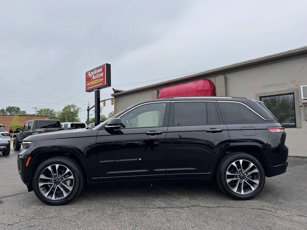 used 2023 Jeep Grand Cherokee car, priced at $34,995