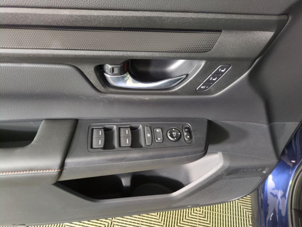 new 2026 Honda CR-V Hybrid car, priced at $42,574