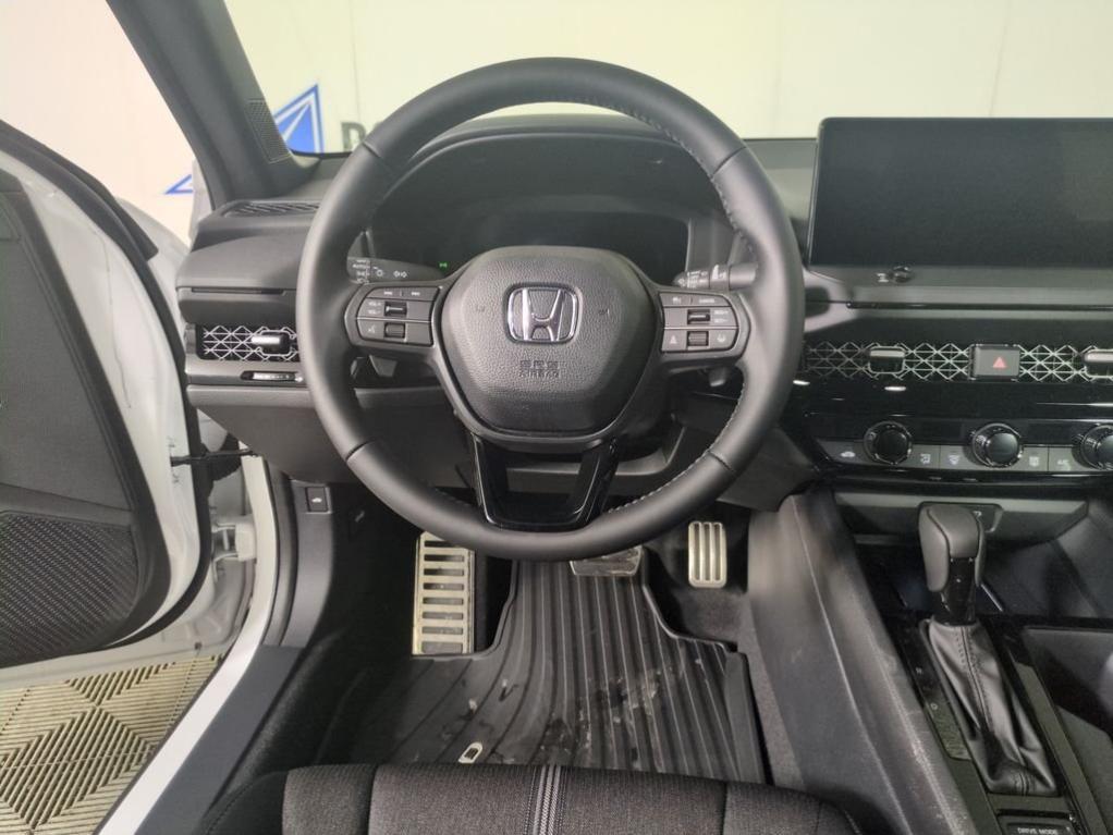 new 2026 Honda Accord Hybrid car, priced at $38,736