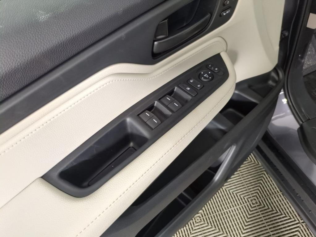 new 2026 Honda Odyssey car, priced at $45,289