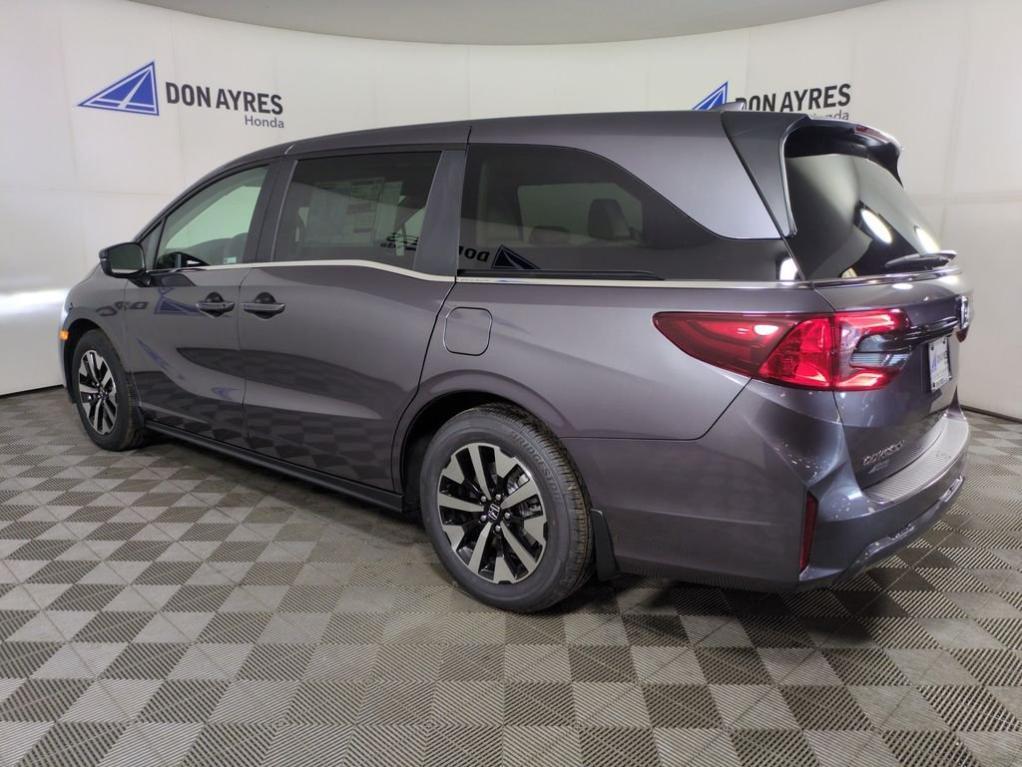 new 2026 Honda Odyssey car, priced at $45,289