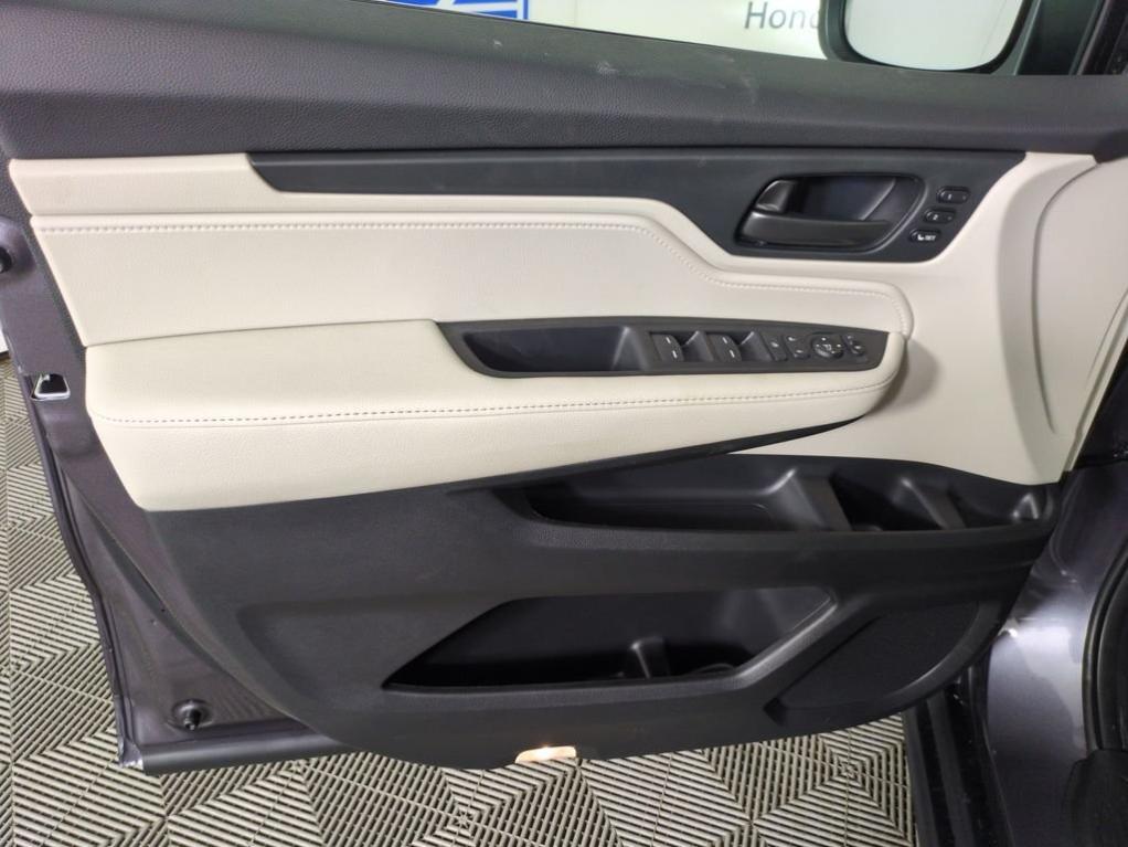 new 2026 Honda Odyssey car, priced at $45,289