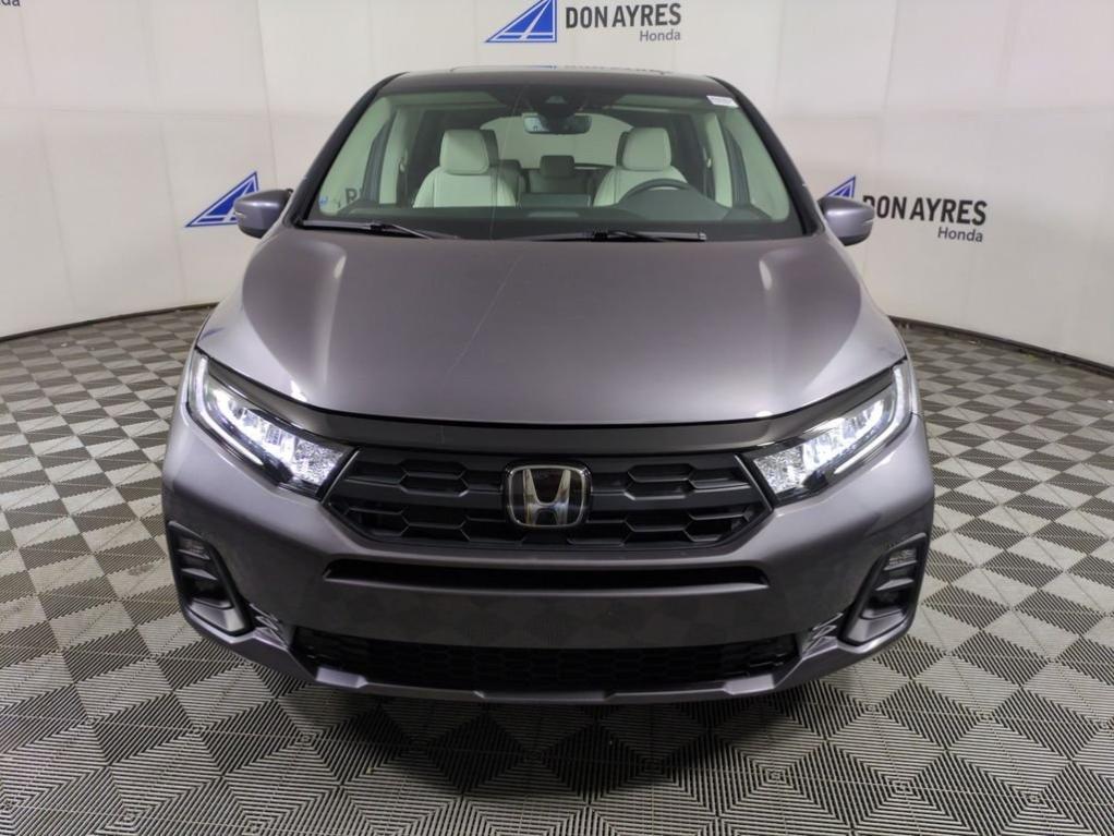 new 2026 Honda Odyssey car, priced at $45,289