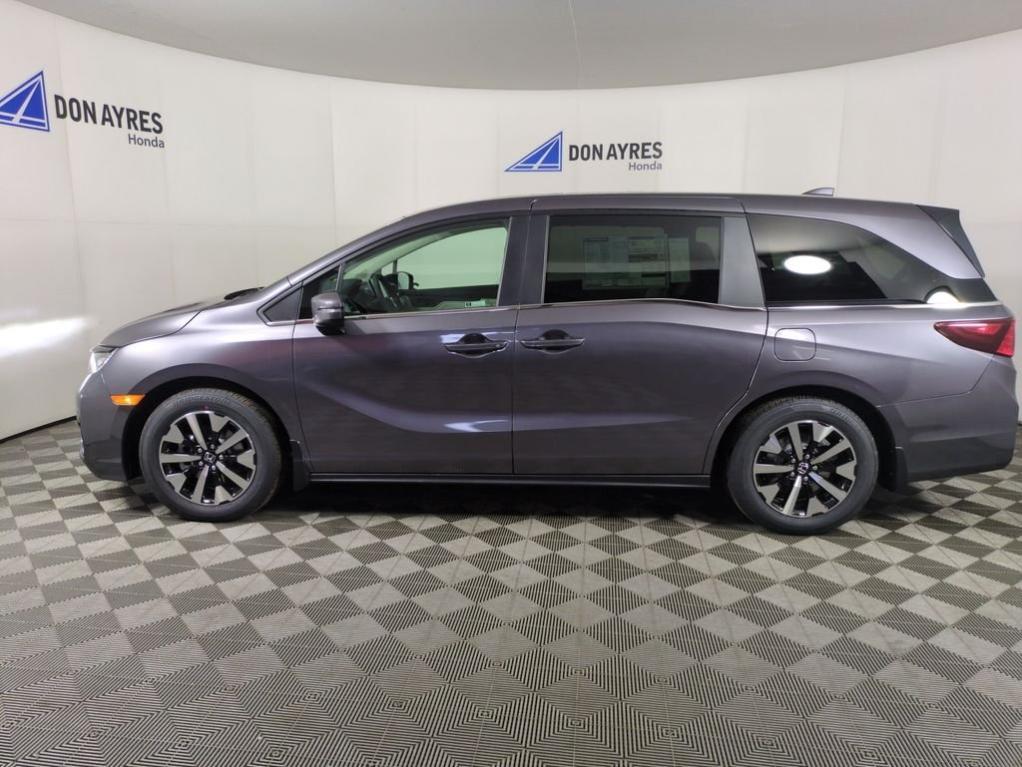 new 2026 Honda Odyssey car, priced at $45,289