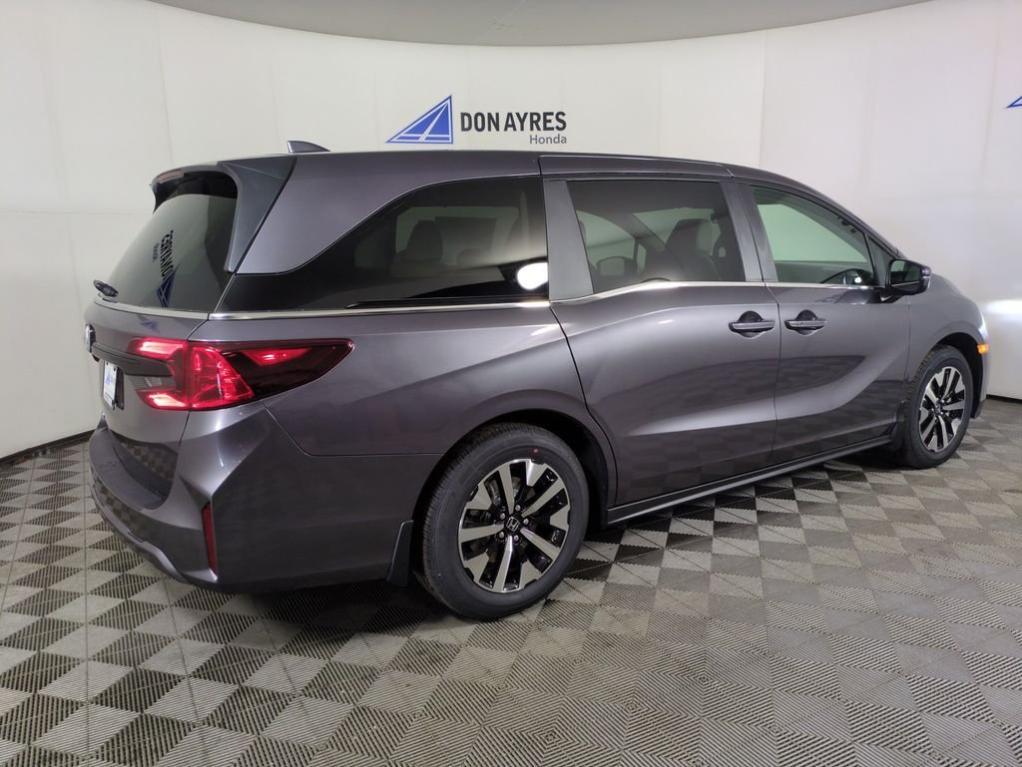 new 2026 Honda Odyssey car, priced at $45,289