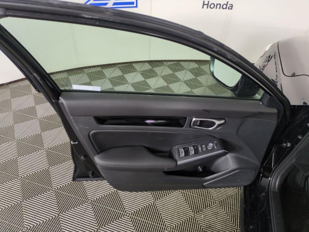 new 2026 Honda Civic Hybrid car, priced at $35,689