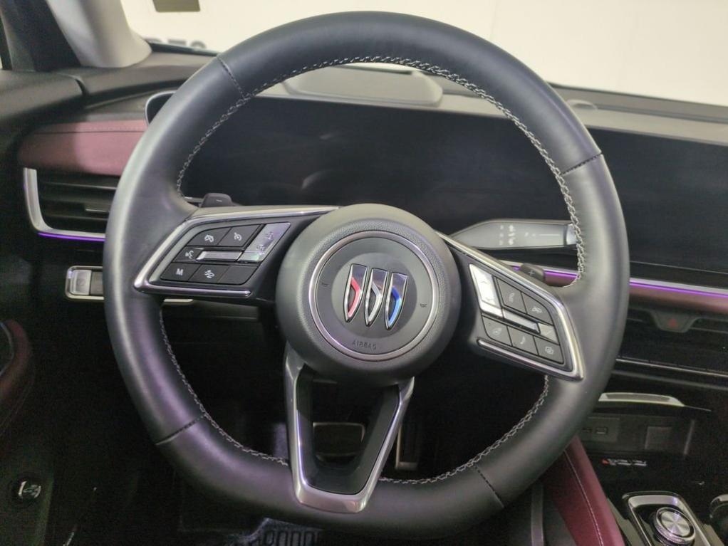 used 2024 Buick Envision car, priced at $31,450