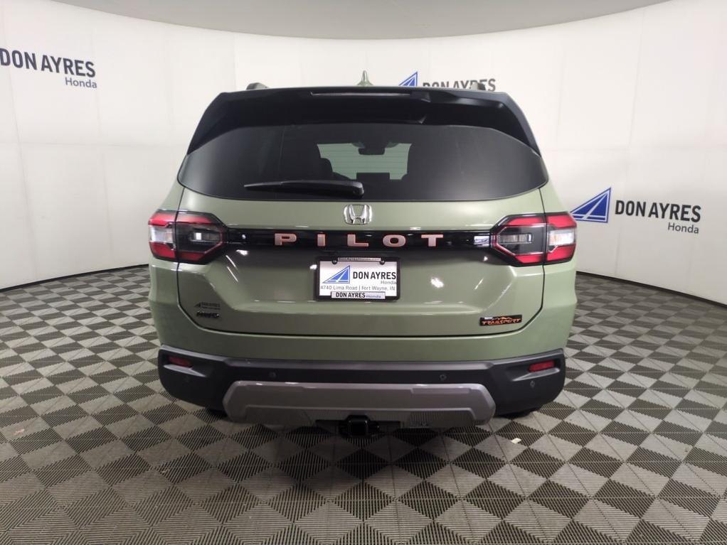 new 2026 Honda Pilot car, priced at $52,877