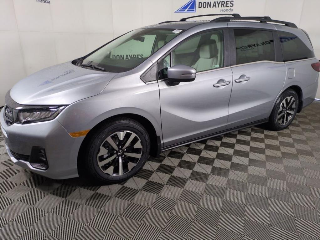new 2026 Honda Odyssey car, priced at $43,189