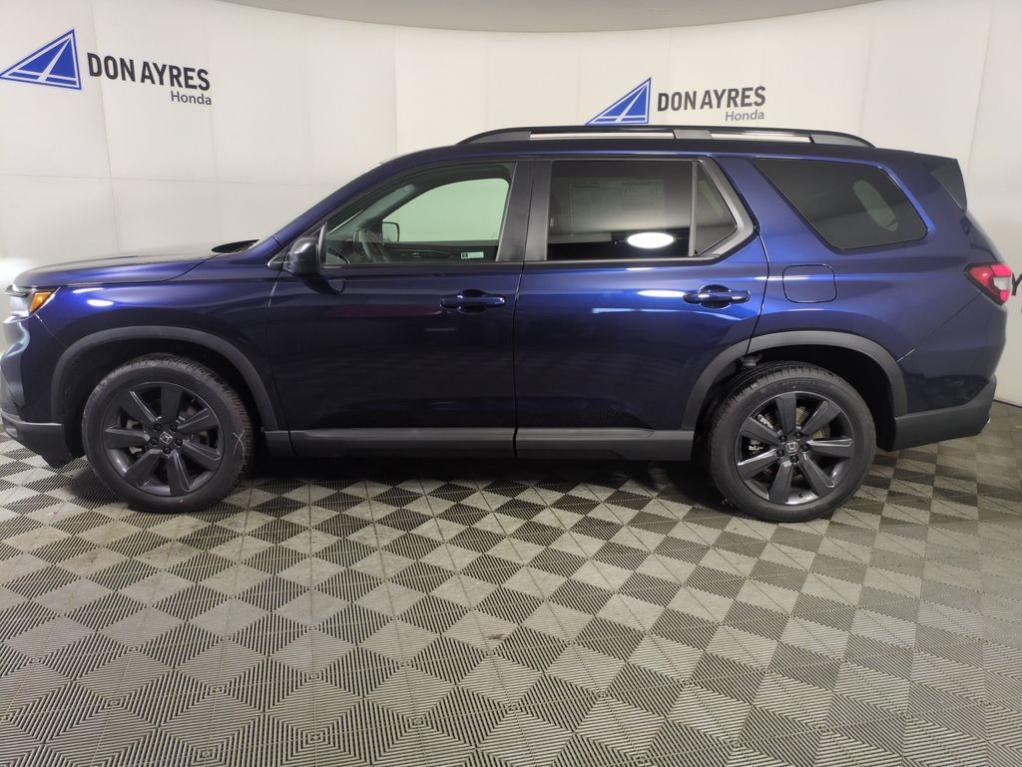 new 2025 Honda Pilot car, priced at $42,315