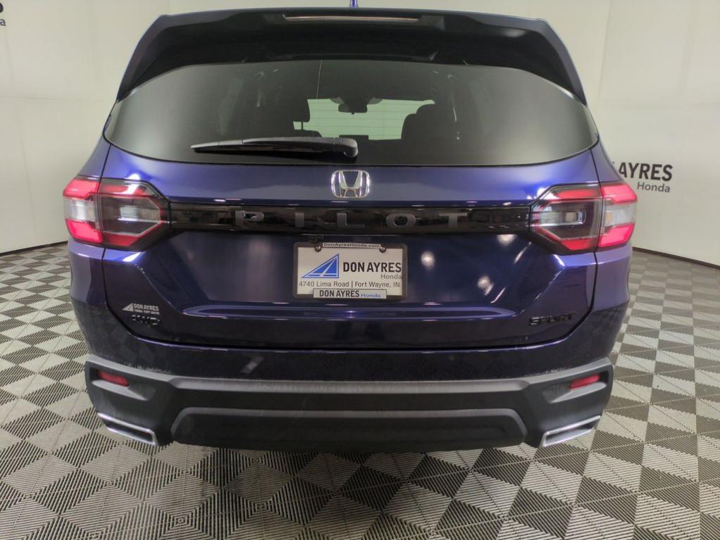 new 2025 Honda Pilot car, priced at $42,315