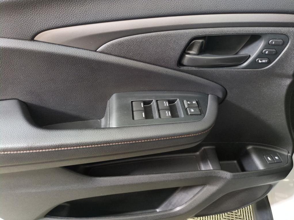 used 2023 Honda Passport car, priced at $34,177