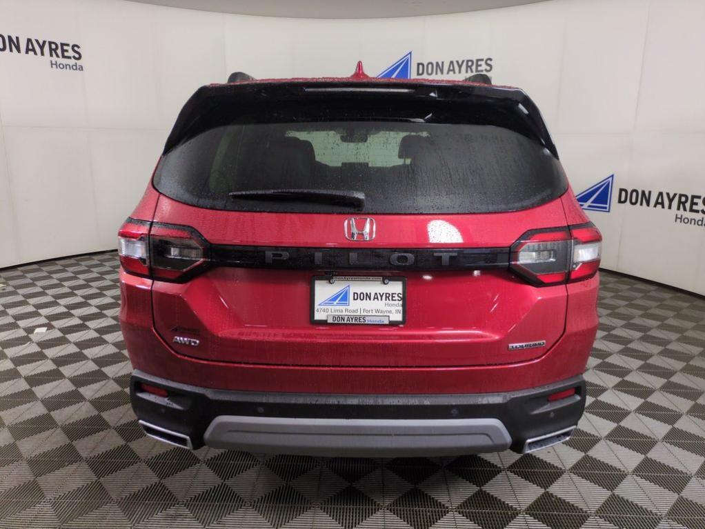 new 2025 Honda Pilot car, priced at $49,872
