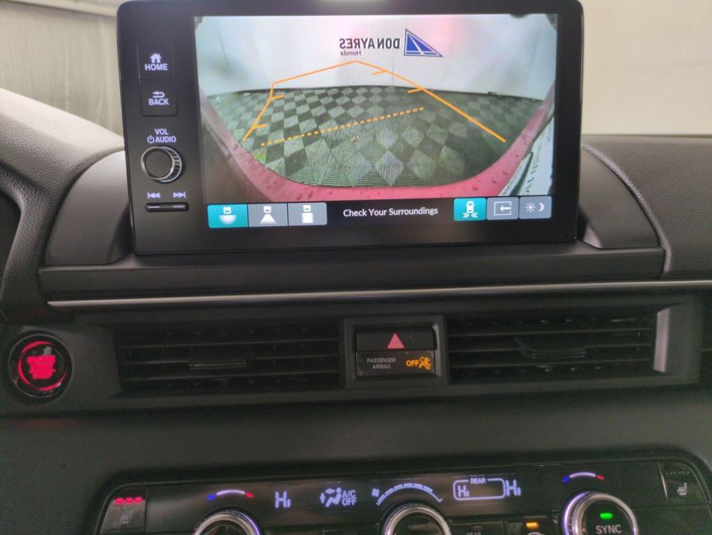 new 2025 Honda Pilot car, priced at $49,872