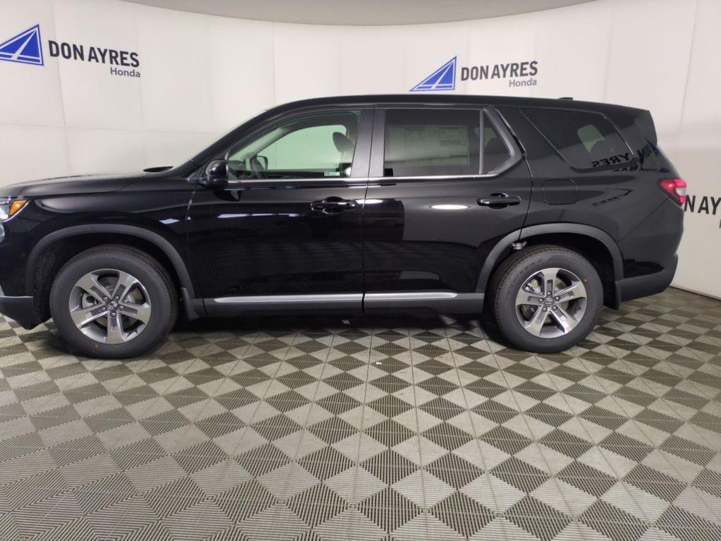 new 2025 Honda Pilot car, priced at $46,594