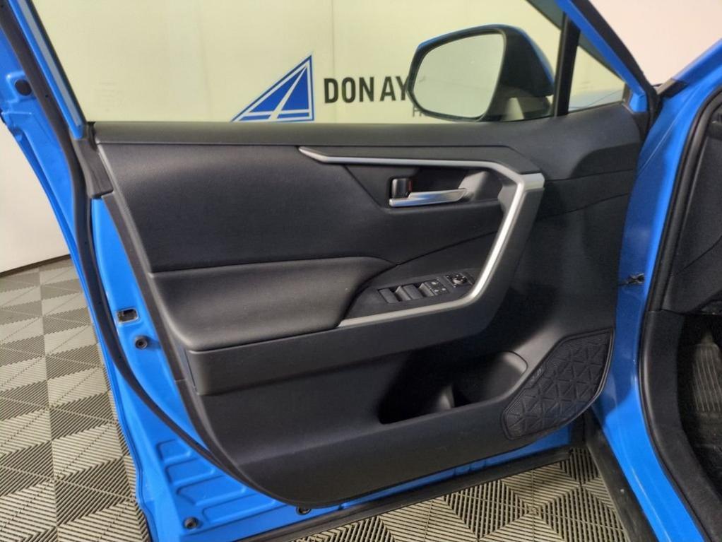 used 2019 Toyota RAV4 car, priced at $24,216