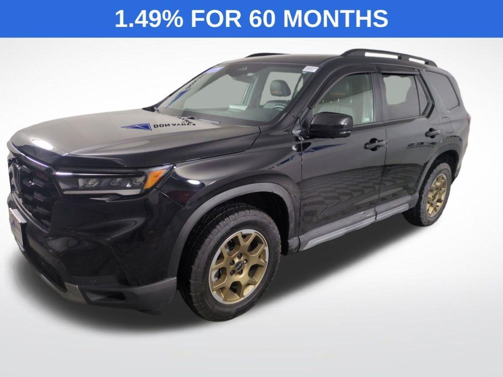 used 2024 Honda Pilot car, priced at $41,995