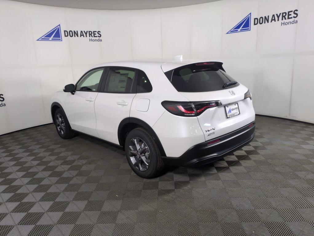 new 2026 Honda HR-V car, priced at $28,420