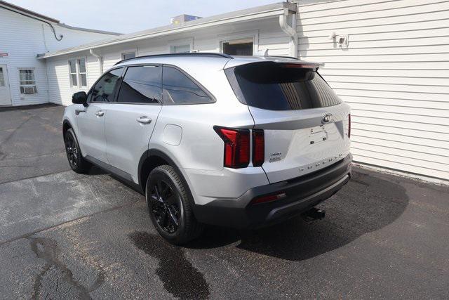 used 2021 Kia Sorento car, priced at $21,200
