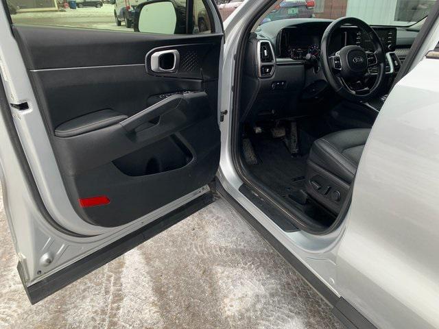 used 2021 Kia Sorento car, priced at $21,200