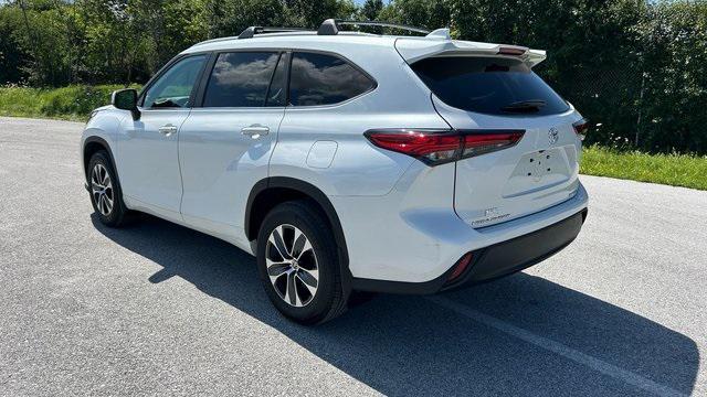 used 2023 Toyota Highlander car, priced at $36,000