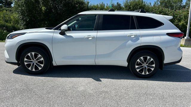 used 2023 Toyota Highlander car, priced at $36,000