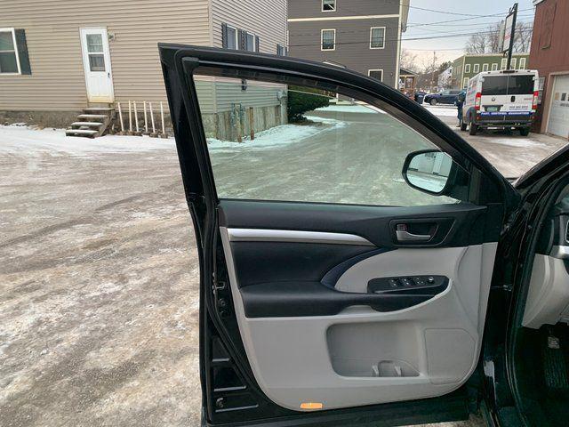 used 2019 Toyota Highlander car, priced at $20,500