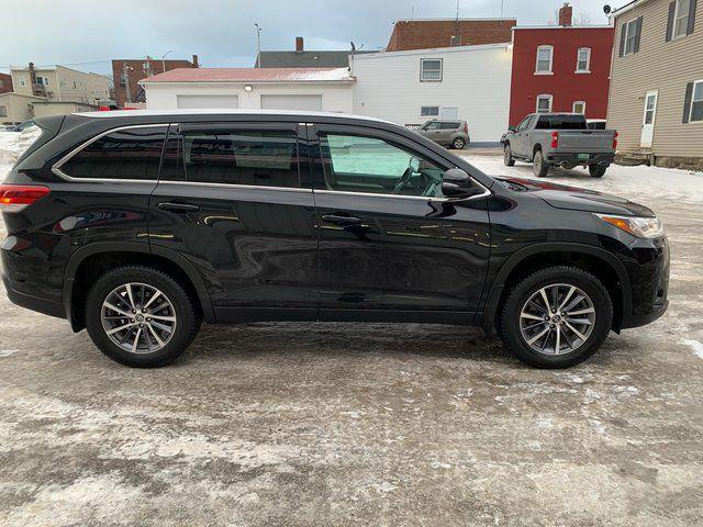 used 2019 Toyota Highlander car, priced at $20,500