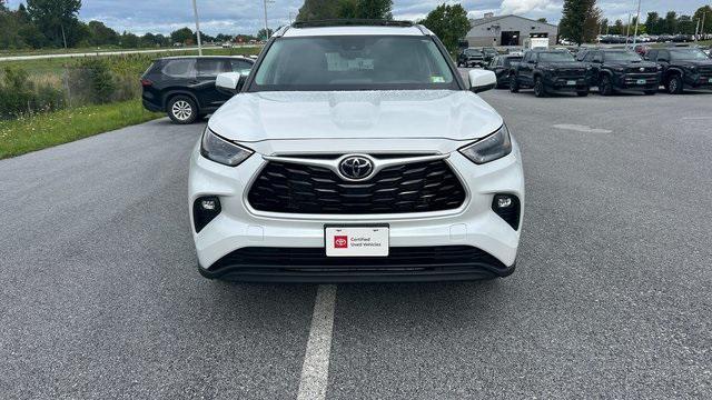 used 2023 Toyota Highlander car, priced at $39,000