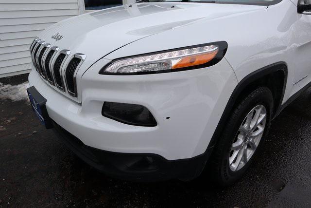 used 2017 Jeep Cherokee car, priced at $10,096
