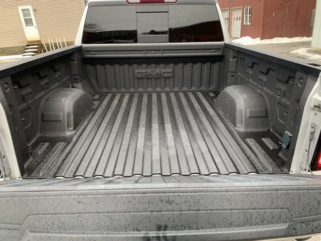 used 2020 GMC Sierra 1500 car, priced at $28,400